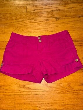 Women's Bright Fuchsia Cargo Roll-Cuff Shorts